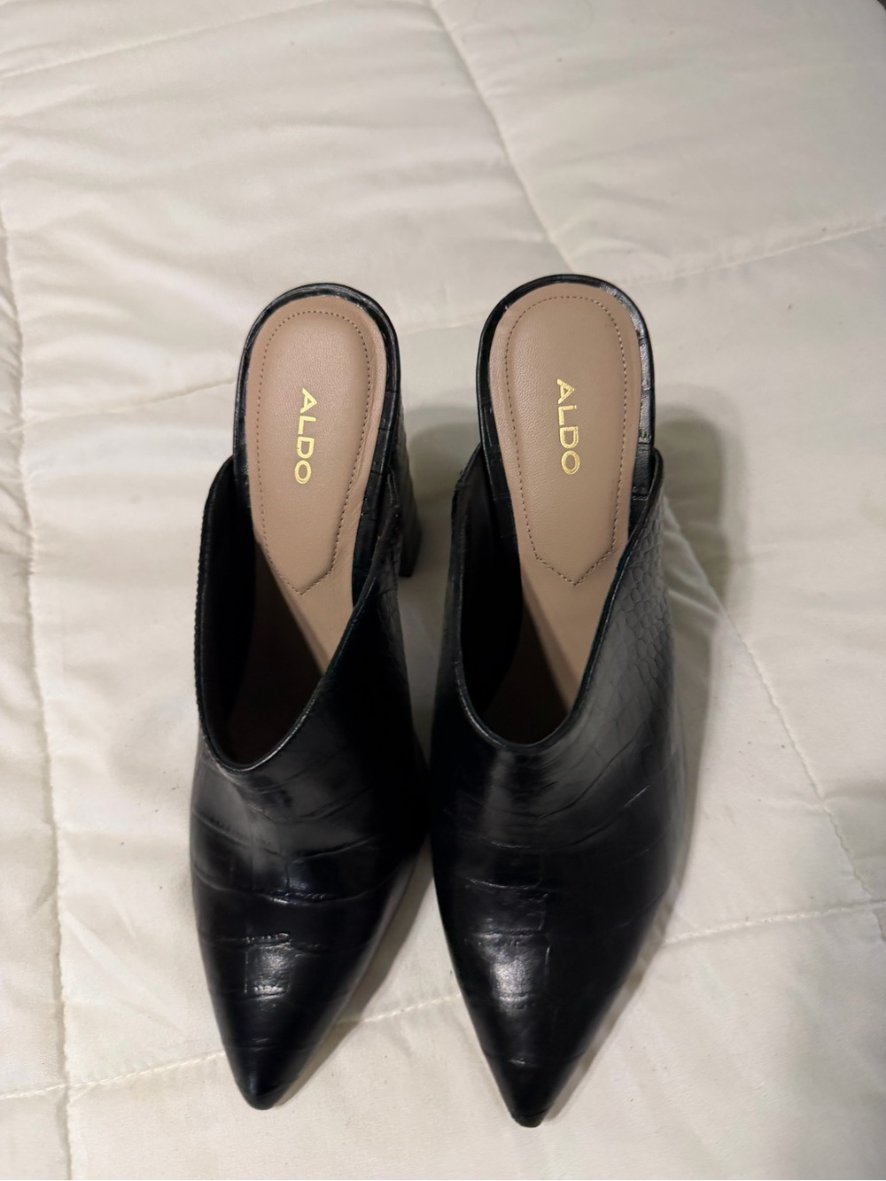 ALDO Black Pointed Toe Mule Slides